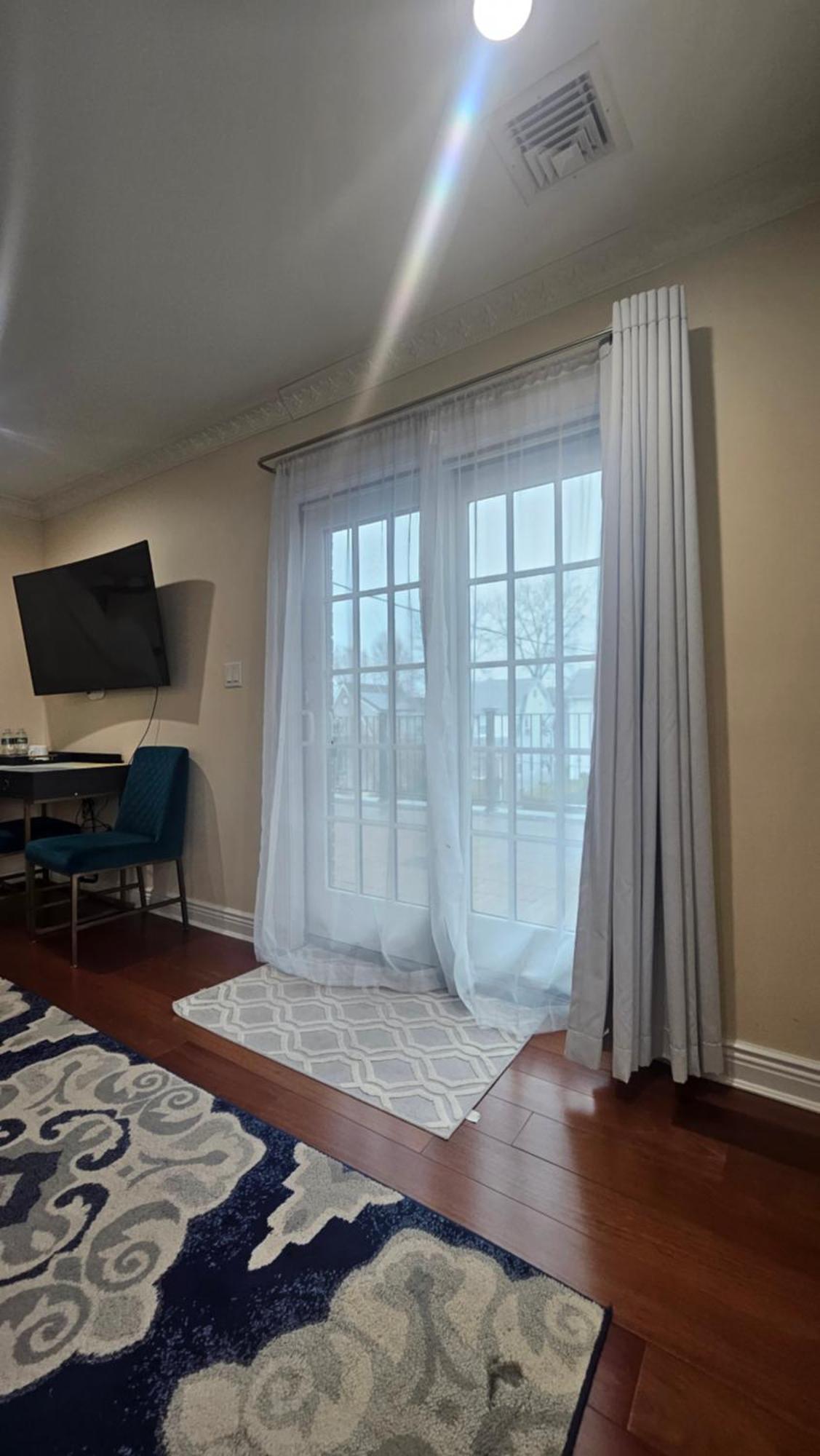 Luxury Hotel-Style Room In Queens, New York City Exterior photo