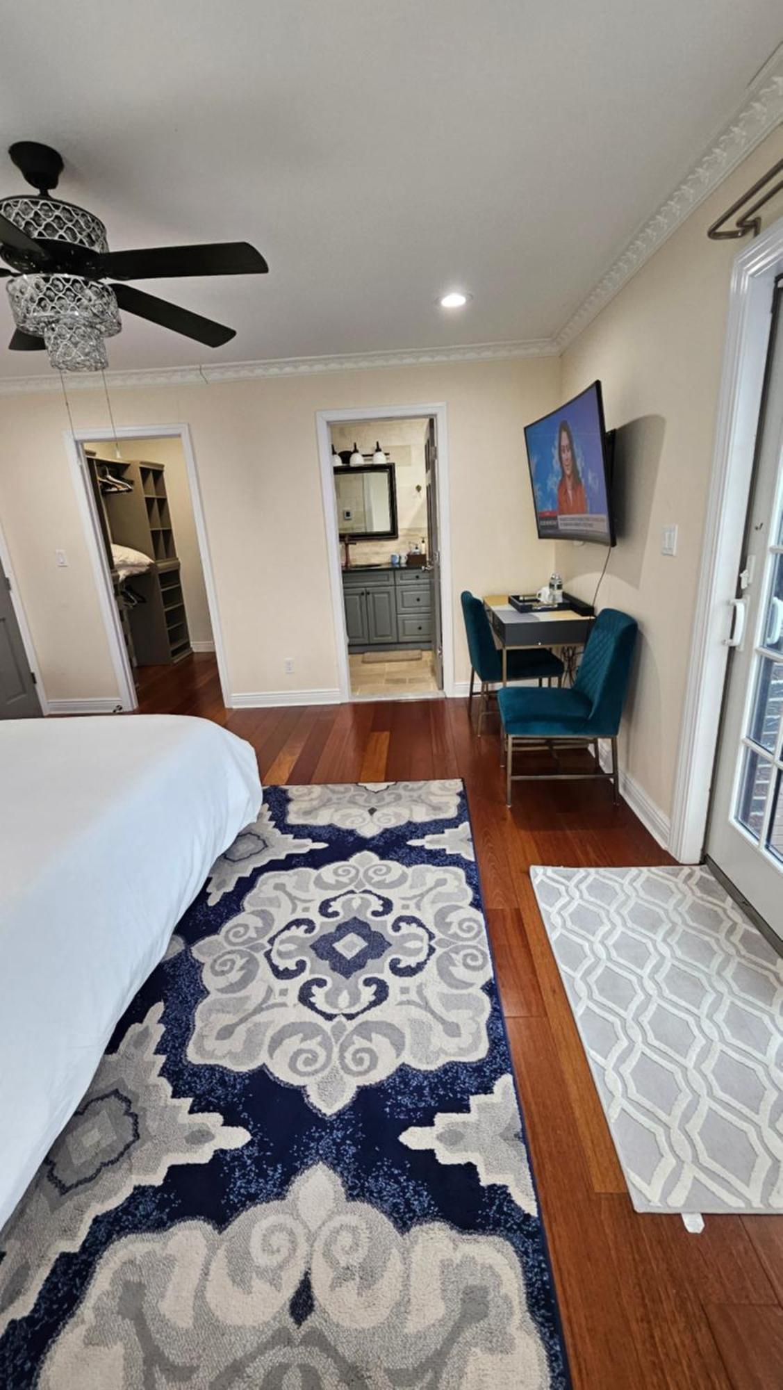 Luxury Hotel-Style Room In Queens, New York City Exterior photo