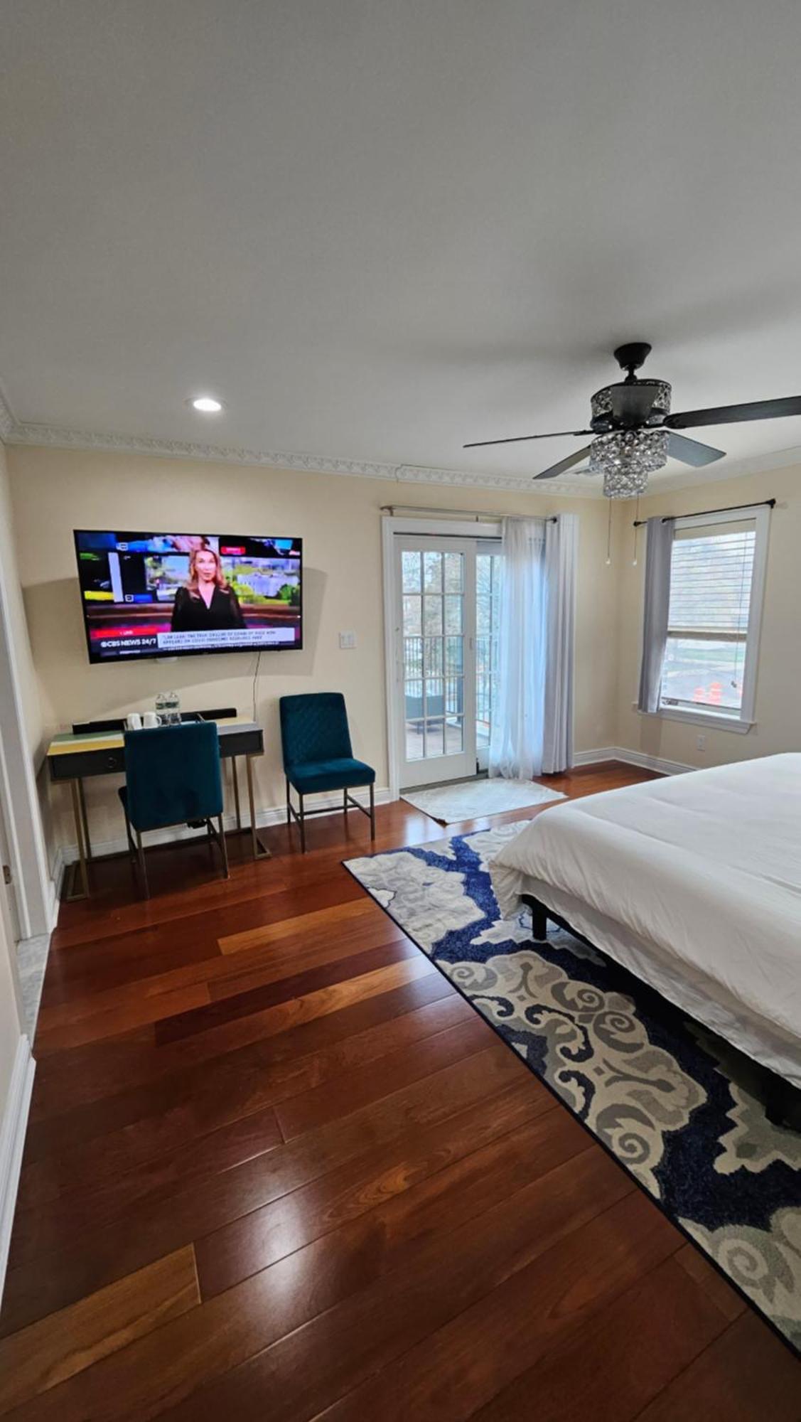Luxury Hotel-Style Room In Queens, New York City Exterior photo